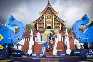 BIB: 100
                            <button type="button" onclick="openModal(22680642)" class="btn btn-primary btn-sm float-right btn-popup" data-toggle="modal" data-target=".modal-high-quality">
                        <i class="fas fa-shopping-cart"></i> Add to Cart
                    </button>
                                            <button type="button" onclick="isThisMe(22680642, true)" class="btn btn-success btn-sm float-right btn-popup btn-isme hidden" data-toggle="tooltip" data-placement="bottom" title="นี่คือรูปของคุณใช่ไหม คลิกที่นี่เพื่อเอาเข้าอัลบั้ม">
                        <i class="fas fa-plus"></i> Add to album
                    </button>
                    <button type="button" onclick="isThisMe(22680642, false)" class="btn btn-warning btn-sm float-right btn-popup btn-isnotme hidden">
                        <i class="fas fa-ban"></i> Remove from album
                    </button>